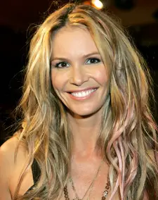 Elle Macpherson Height Weight Bra Size Measurements Amp Bio