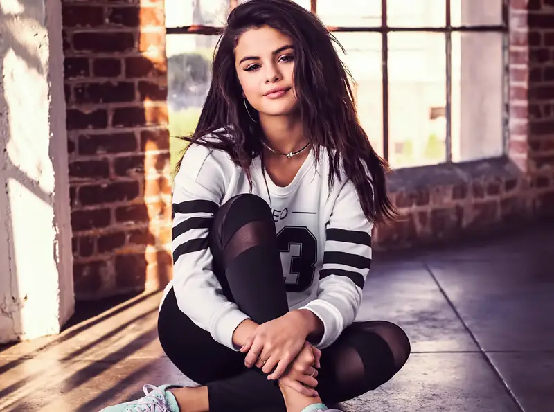 Selena Gomez Workout Routine