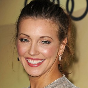 Katie Cassidy - Height, Weight, Bra Size, Measurements & Bio