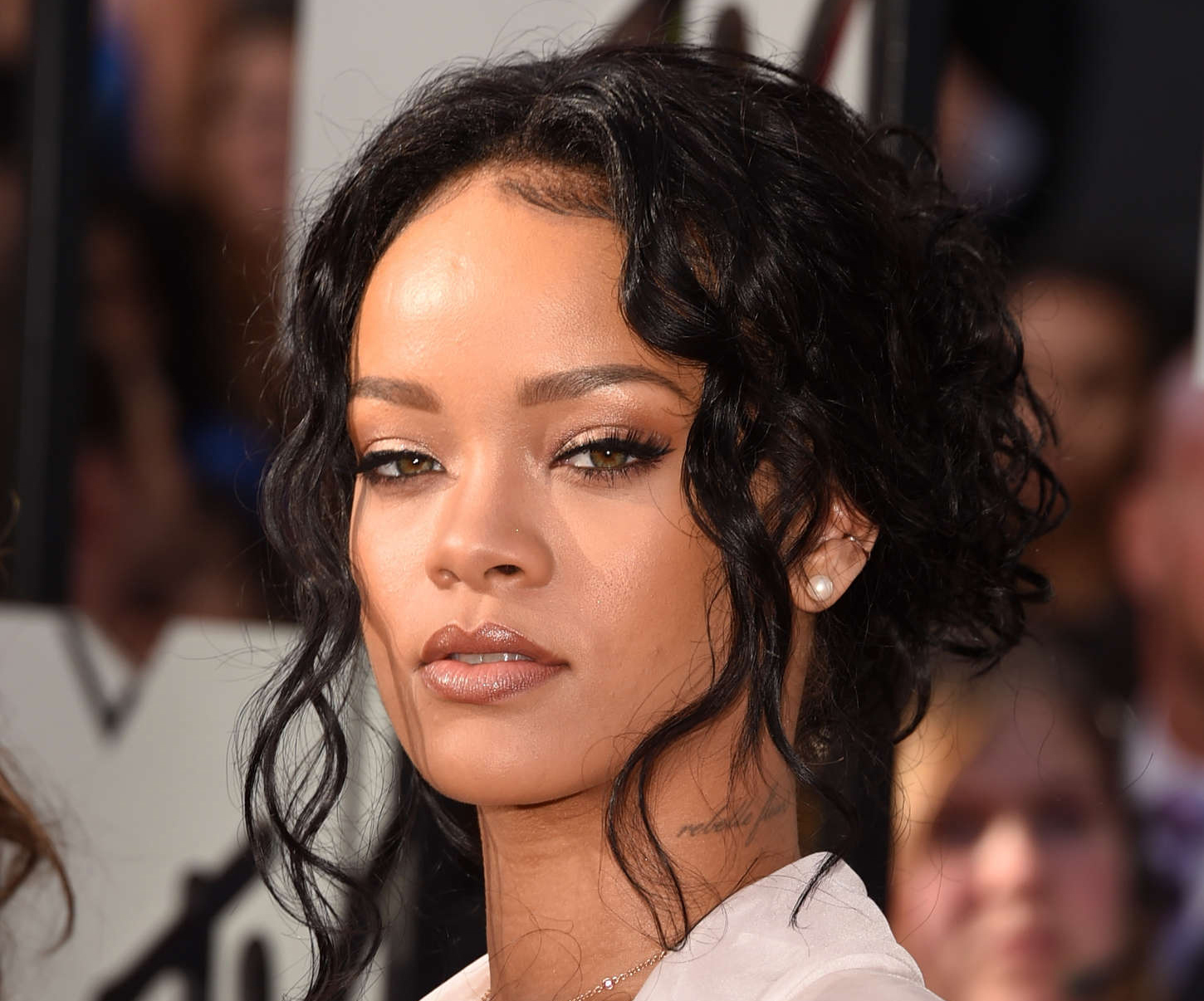 Rihanna Nose Job Plastic Surgery Before and After Celebie