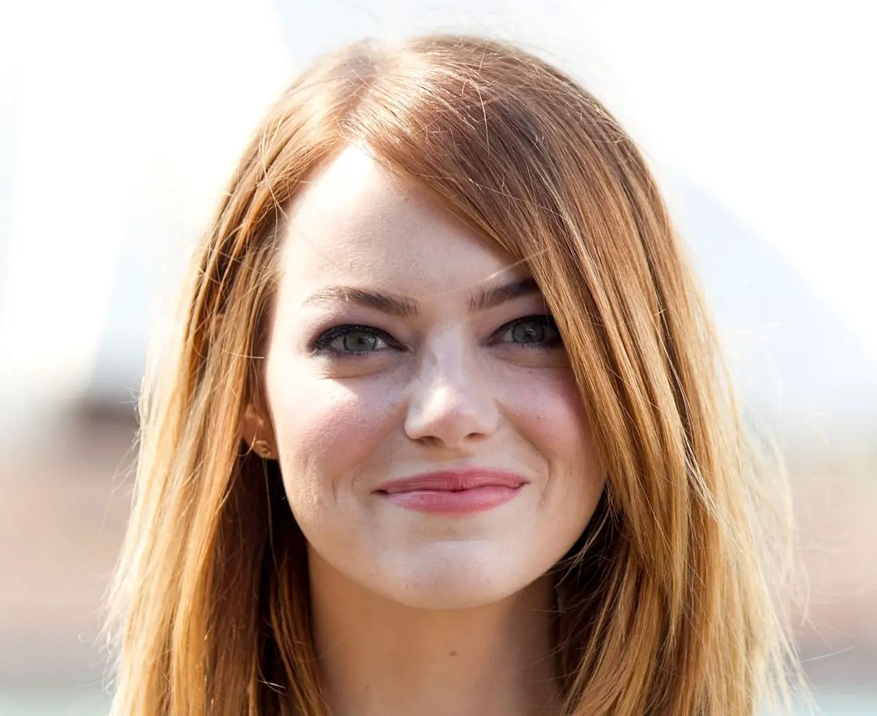 Emma Stone Nose Job Plastic Surgery Before and After Celebie.